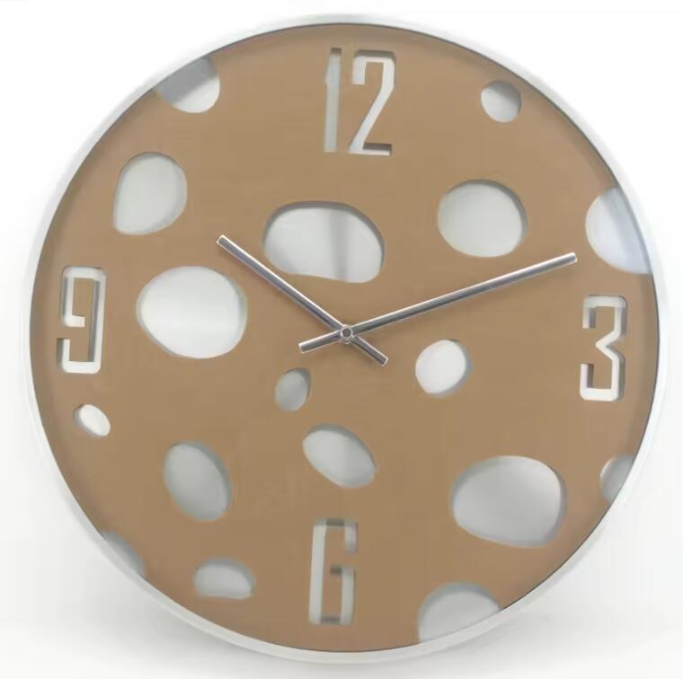 metal wall clock