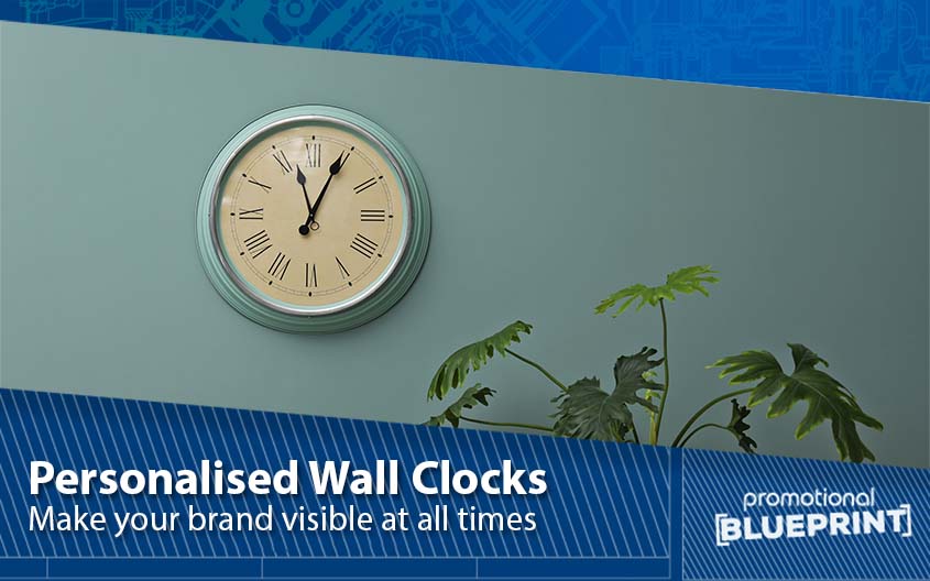 Cómo diseñar un reloj de pared personalizado para su marca minorista